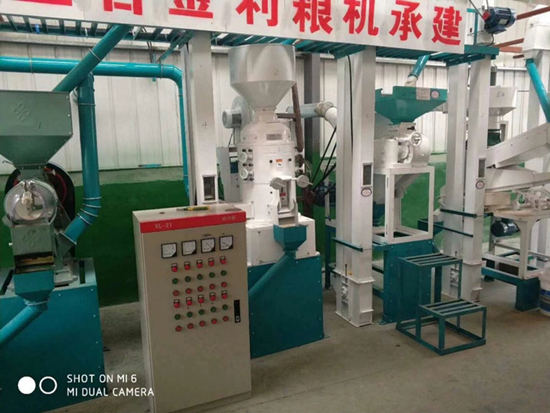章丘成套小米加工设备安装成功